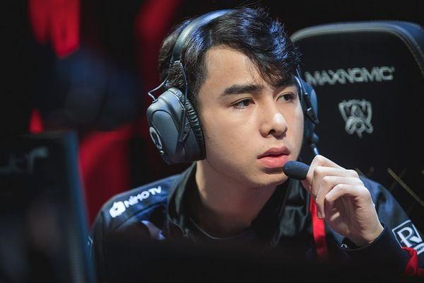 Wing ‌Zeros Elegant ‌Arsenal: Reimagining Pharahs ‍Playstyle